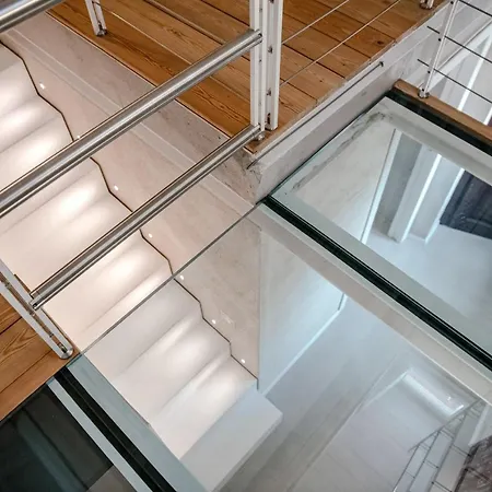 House Of Glass Cathedral View - The House Of Travelers Apartment Como