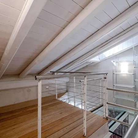 House Of Glass Cathedral View - The House Of Travelers Apartment Como