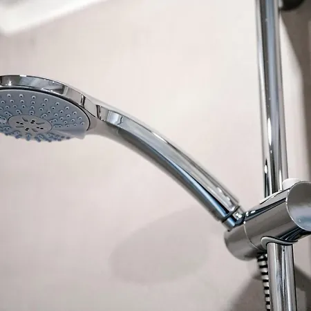 House Of Glass Cathedral View - The House Of Travelers * Como